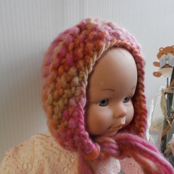 NEWBORN PHOTO PROPS - HATS/BEANIES - Picture 3 of 12